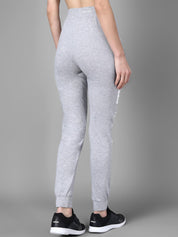Kotty Women Grey Melange & White Printed Joggers