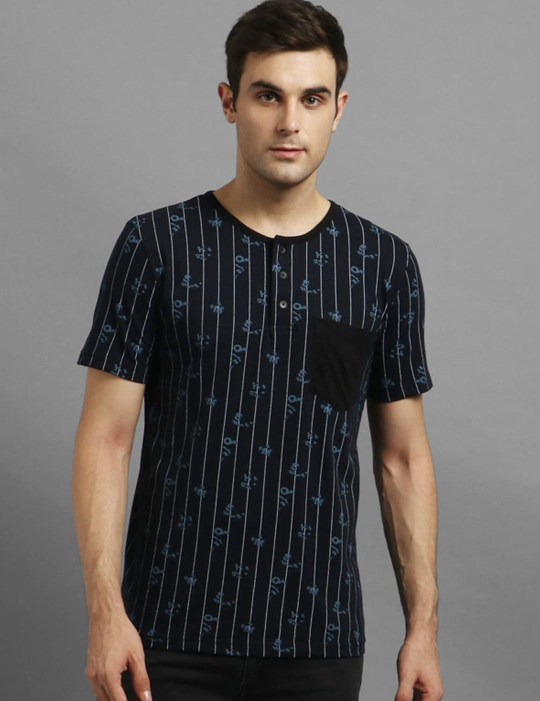 Kotty Men Navy Blue Striped V-Neck T-shirt