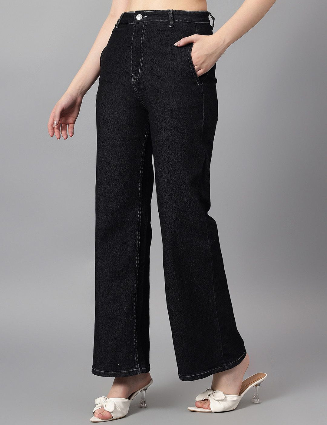 Kotty Women Straight Fit High-Rise Stretchable Jeans