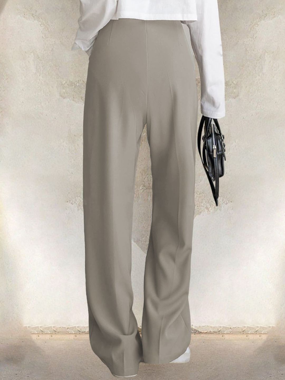 Kotty Women Relaxed Straight Leg Straight Fit High-Rise Easy Wash Trousers