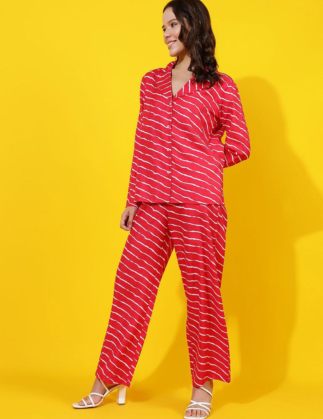 Kotty Abstract Printed Shirt With Trouser 