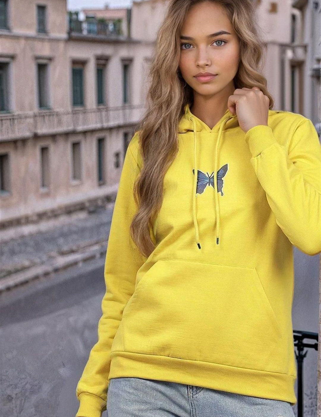 Kotty Women Graphic Printed Hooded Neck Full Sleeve Sweatshirt