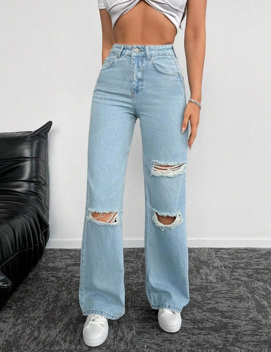 Kotty Women Cotton Straight Fit High-Rise Highly Distressed Stretchable Jeans