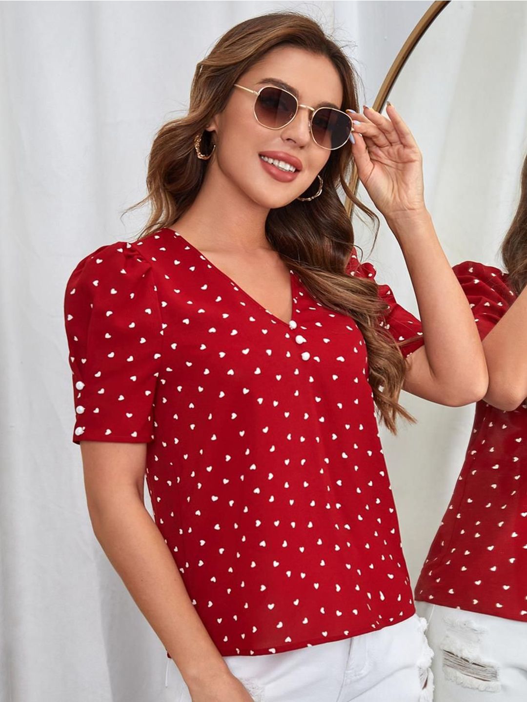Kotty V-Neck Conversational Printed Cherry Red Top