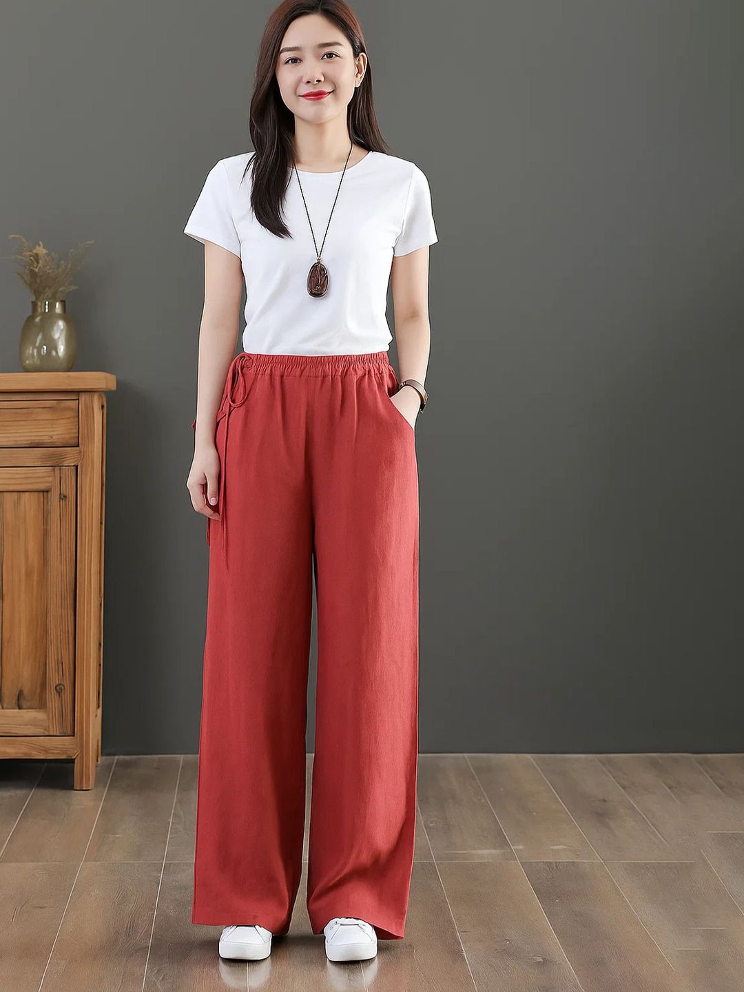 Kotty Women Relaxed Straight Leg High-Rise Pleated Trousers