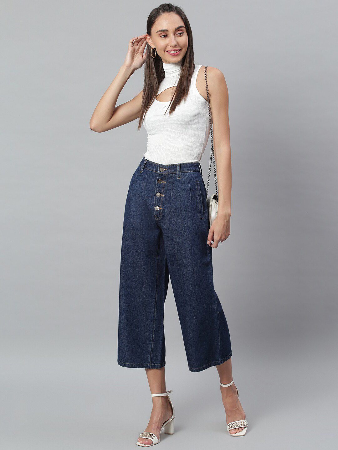 Kotty Women Navy Blue Flared High-Rise Clean Look Stretchable Jeans