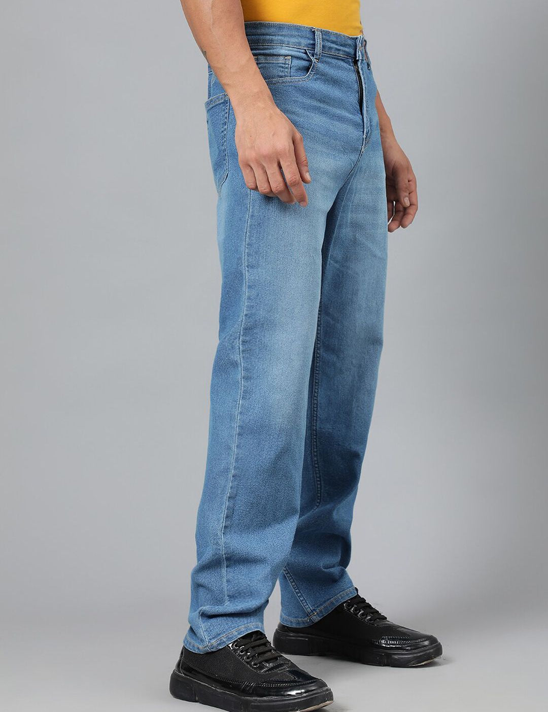 Kotty Men Blue Mid-Rise Light Fade Stretchable Jeans