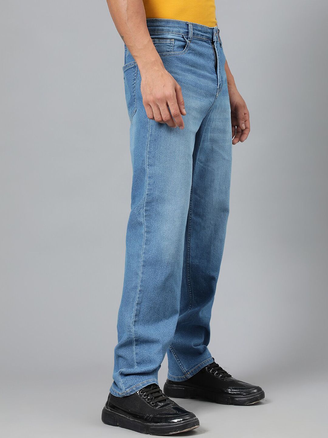 Kotty Men Blue Mid-Rise Light Fade Stretchable Jeans