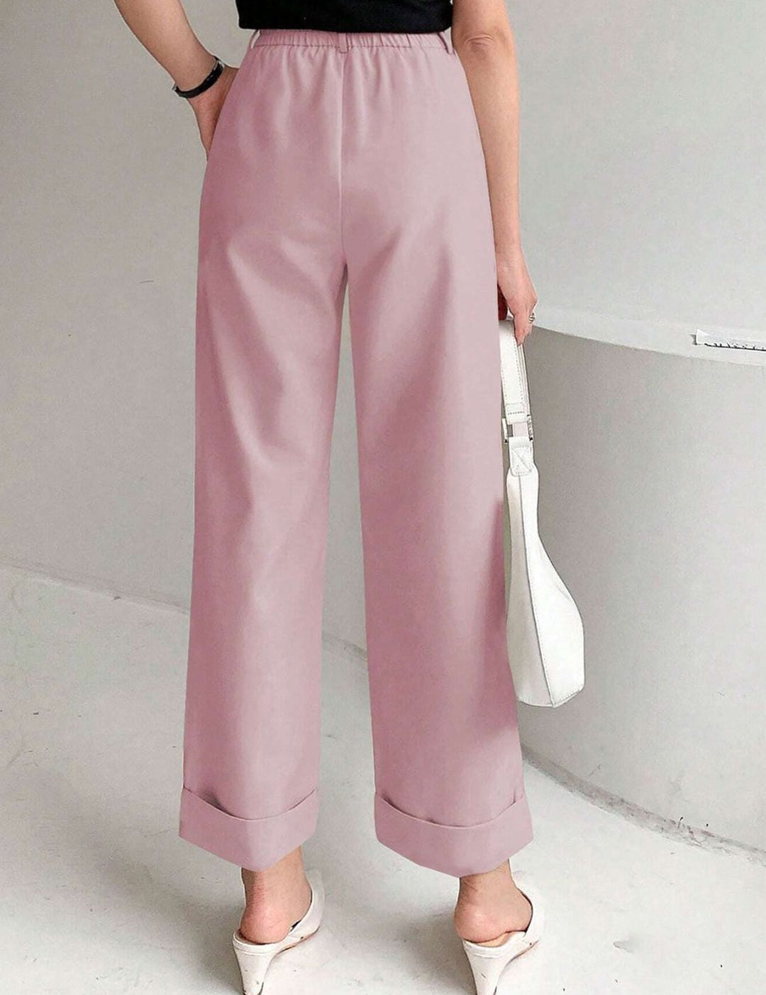 Kotty Women Pink Relaxed Straight Leg Straight Fit High-Rise Pleated Trousers