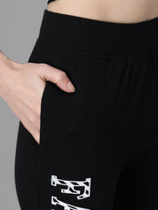 Kotty Women Black & White Printed Joggers