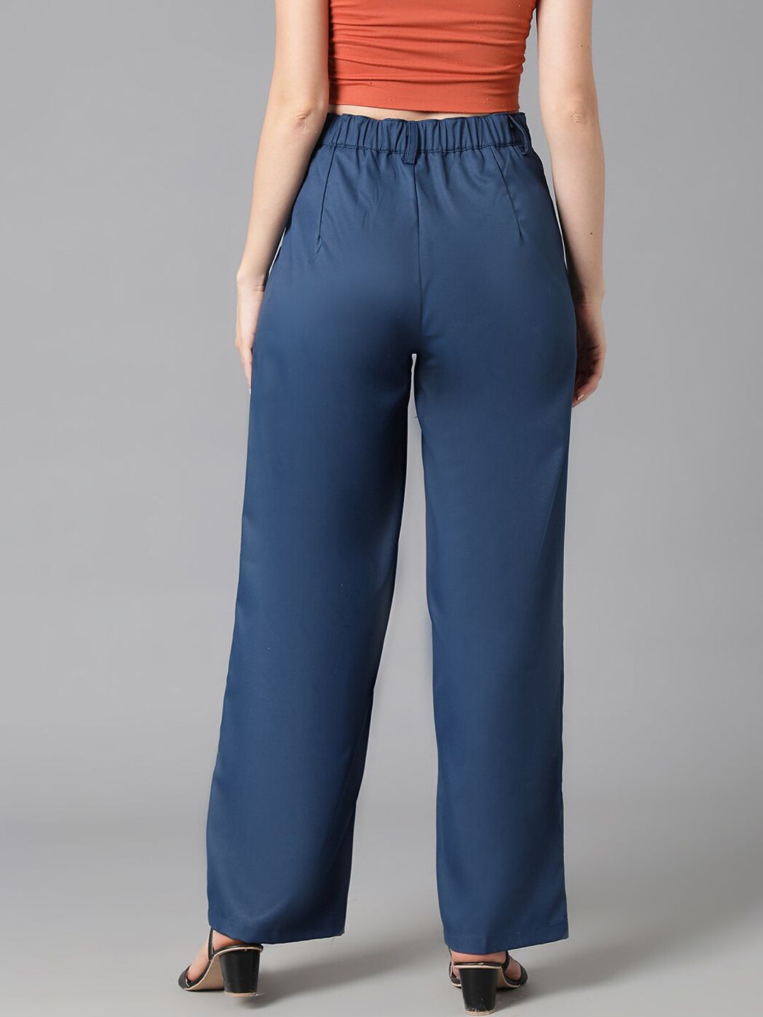 Kotty Women Navy Blue Relaxed Straight Leg High-Rise Easy Wash Pleated Trousers