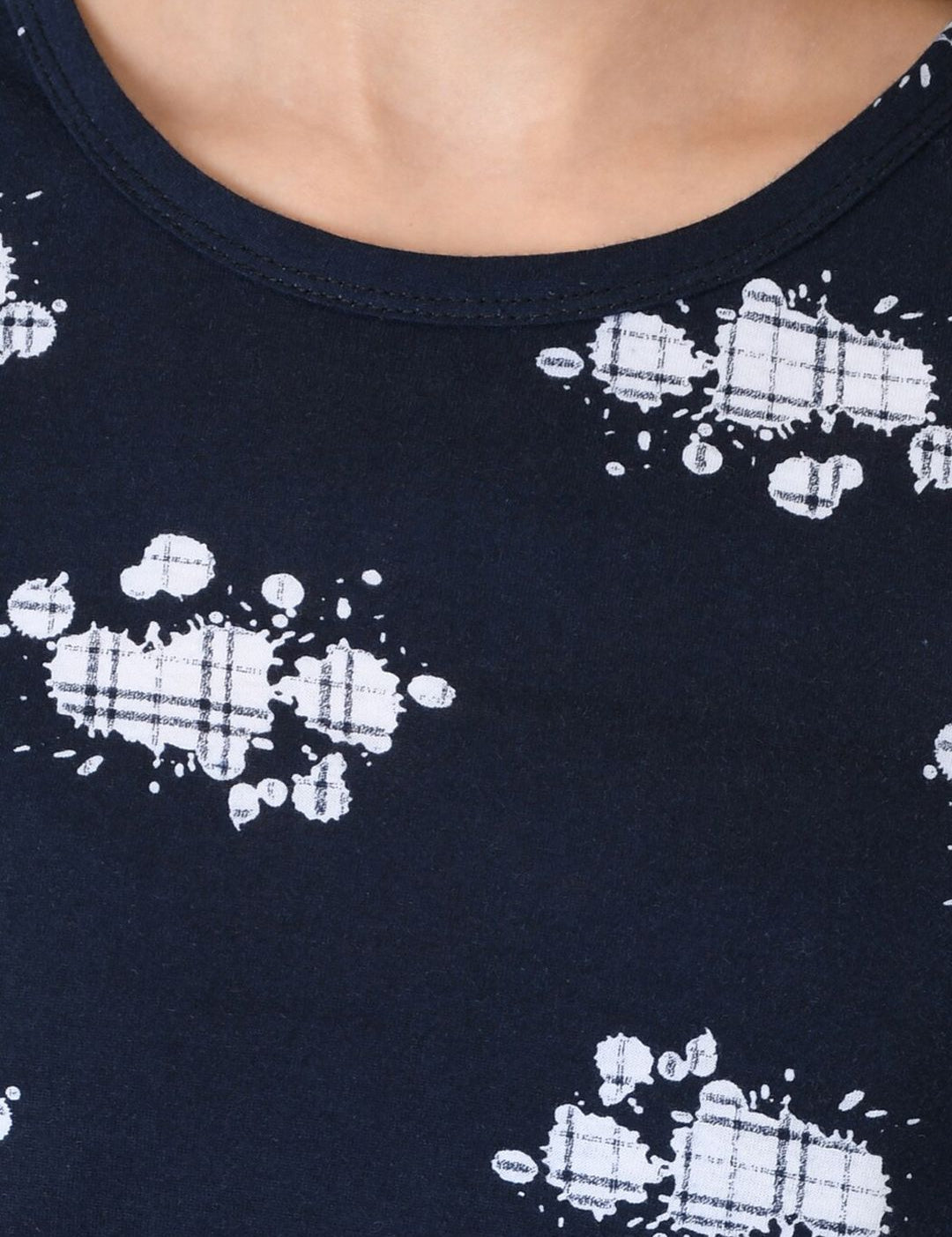 Kotty Women Navy Blue Printed Round Neck T-shirt