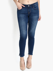 Kotty Women Blue Skinny Fit Mid-Rise Clean Look Jeans