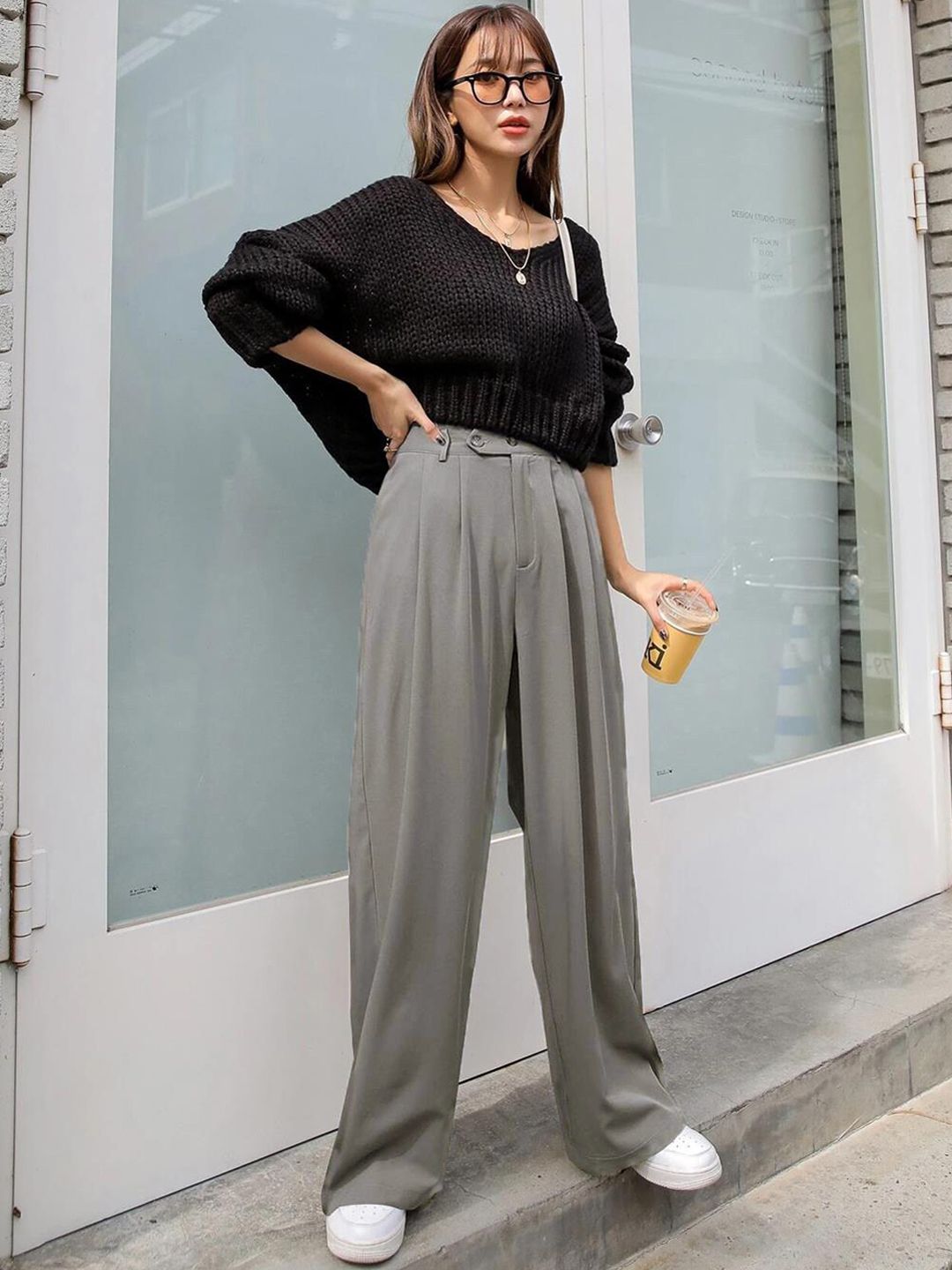 Kotty Women Grey Relaxed Straight Leg High-Rise Pleated Trousers