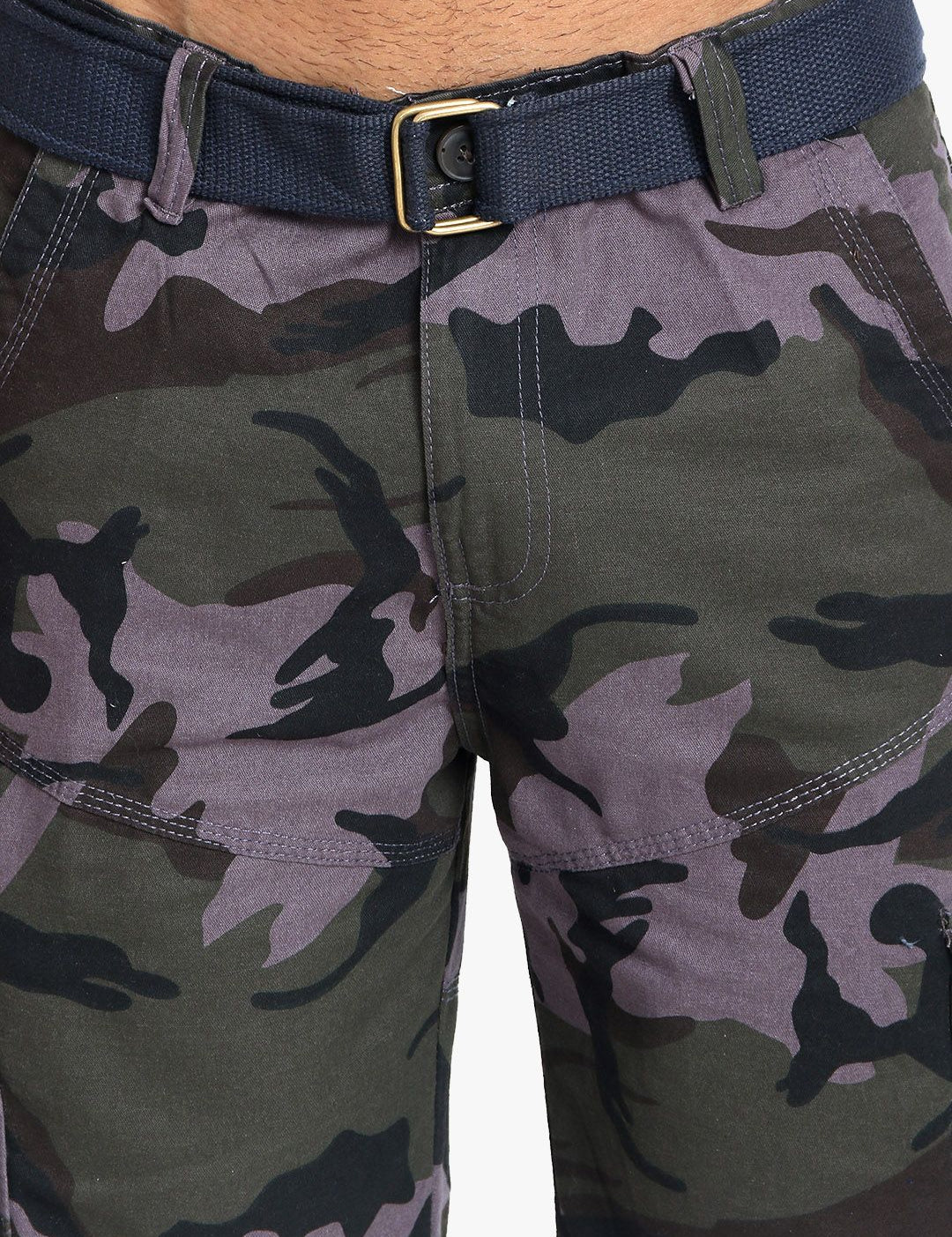 Kotty Men Purple & Green Camouflage Printed Regular Fit Cargo Shorts
