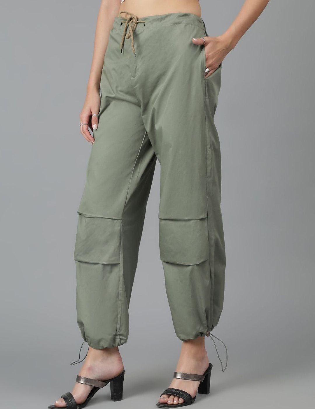 Kotty Women High-Rise Easy Wash Cotton Cargos Trousers
