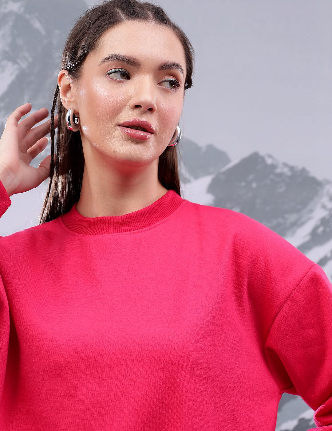 Kotty Women Round Neck Sweatshirt