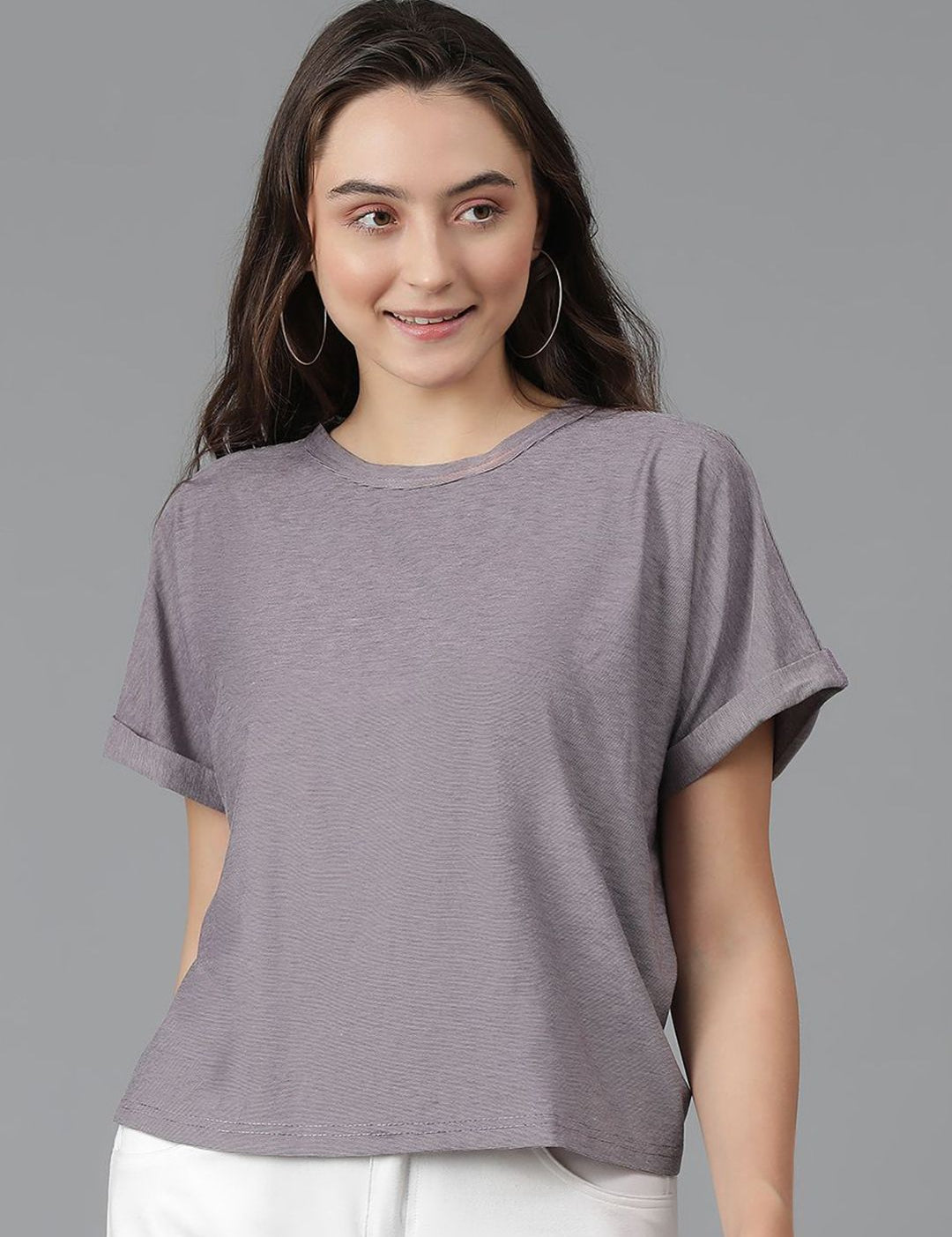 Kotty Extended Sleeves Cotton T-shirt
