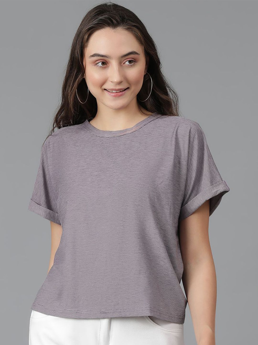 Kotty Extended Sleeves Cotton T-shirt