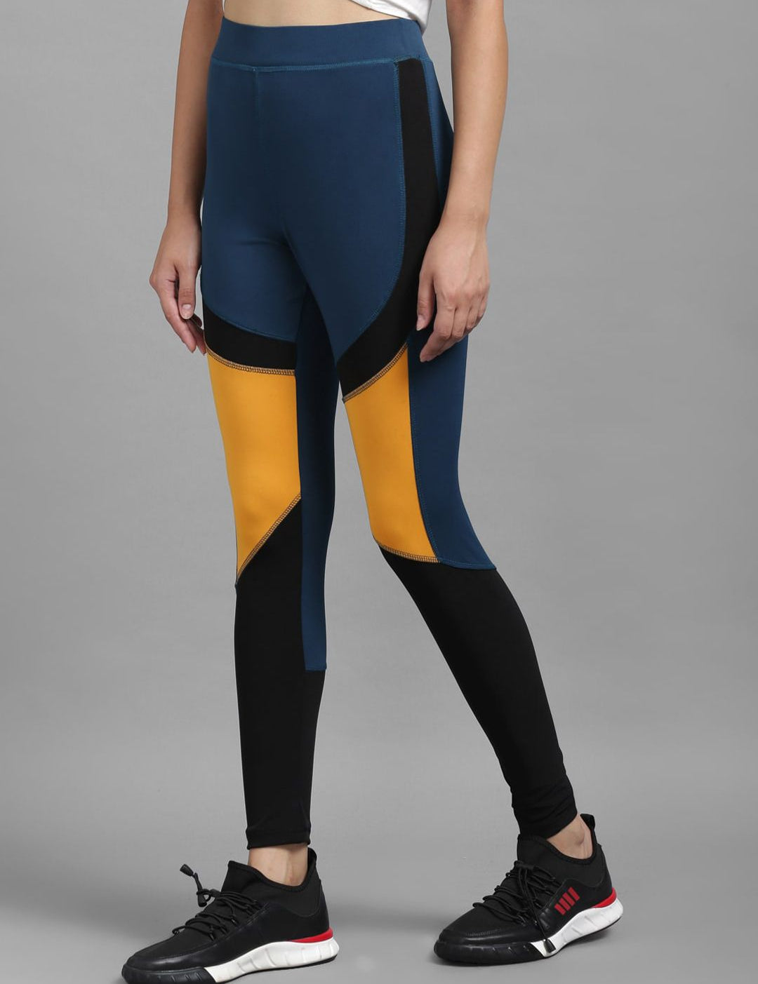 Kotty Women Yellow & Blue Colourblocked  Tights