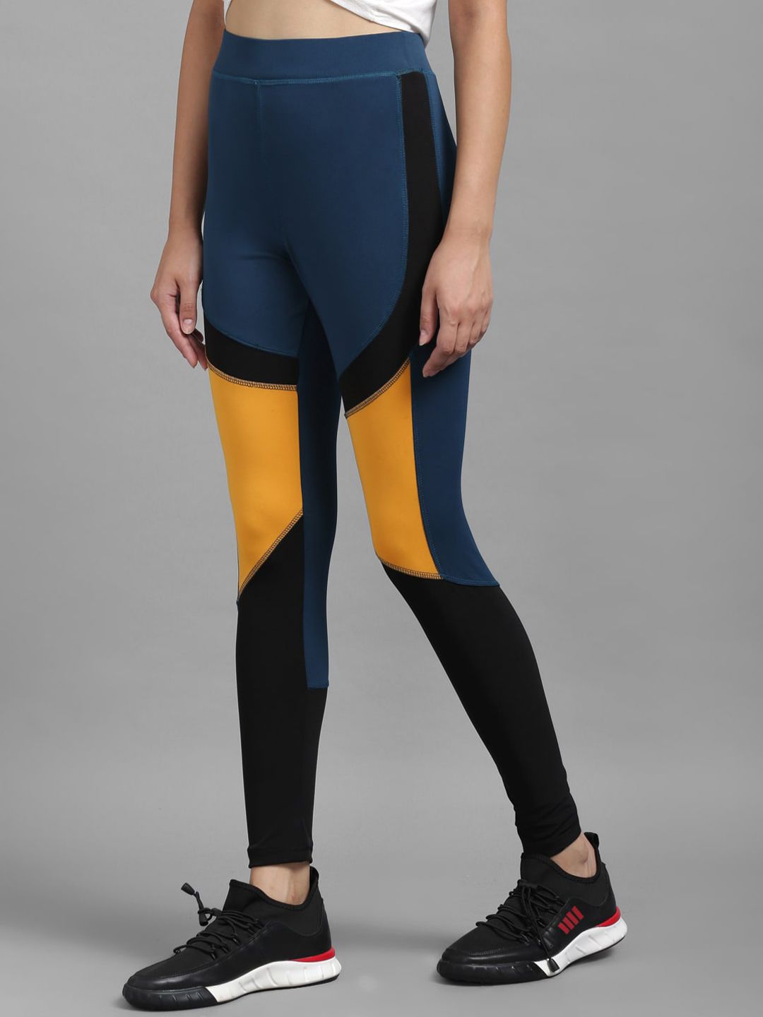 Kotty Women Yellow & Blue Colourblocked  Tights