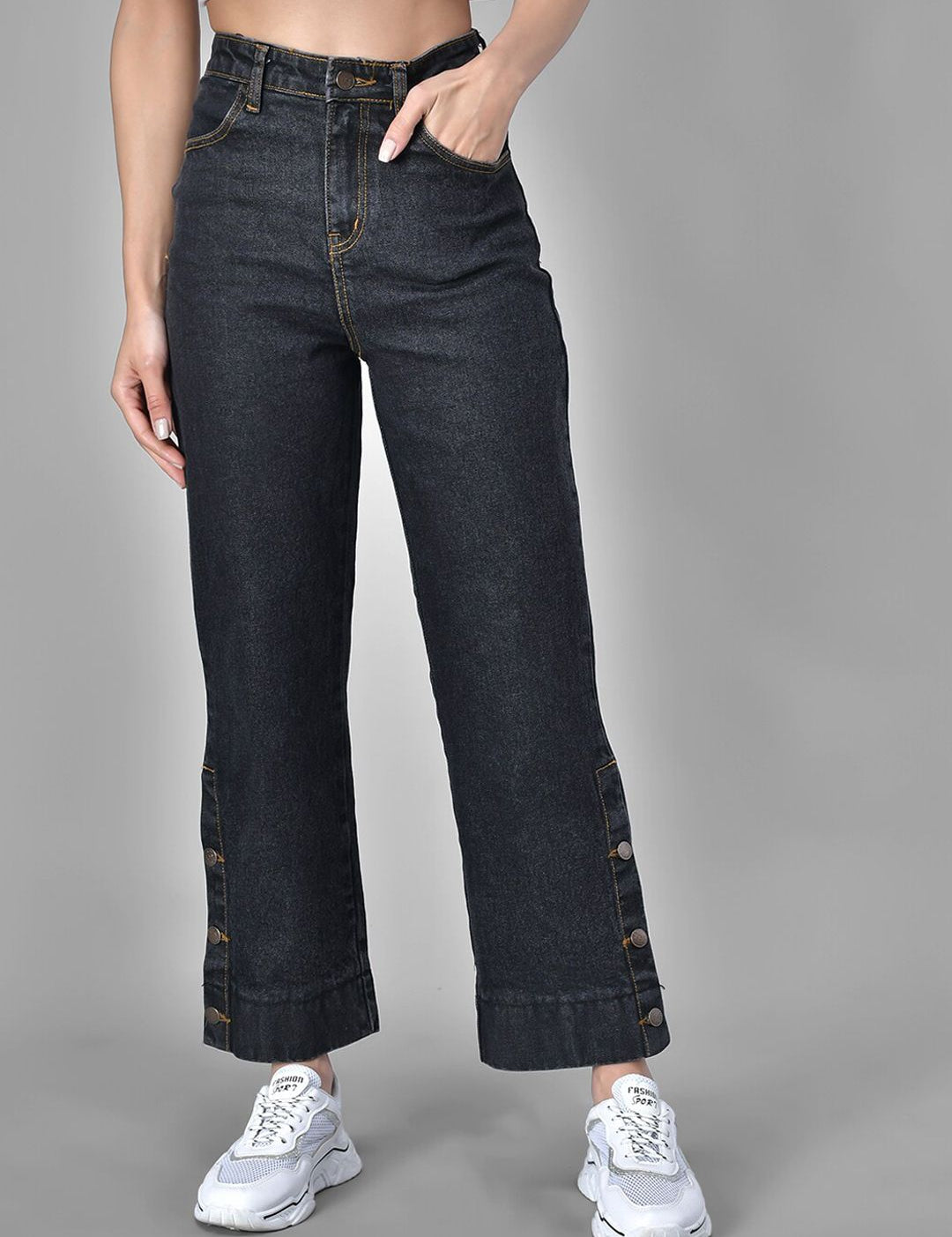 Kotty Women Black Flared Fit Jeans