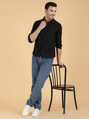 Kotty Men Relaxed Spread Collar Textured Casual Shirt