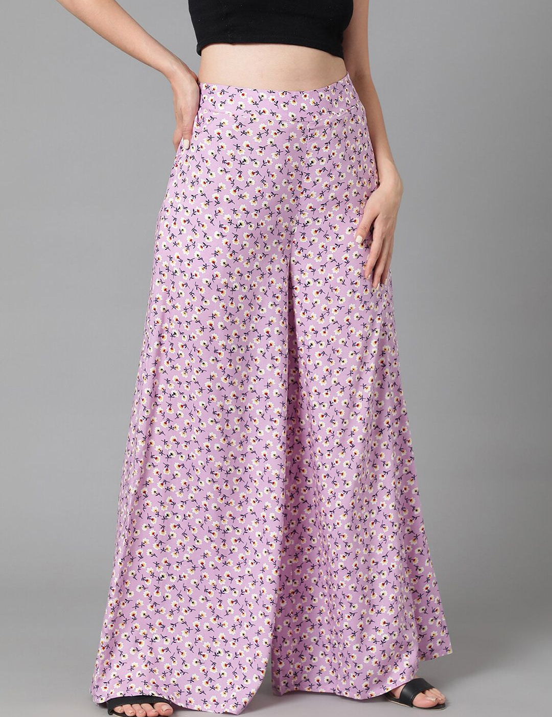 Kotty Women Relaxed Floral Printed Flared High-Rise Easy Wash Parallel Trousers