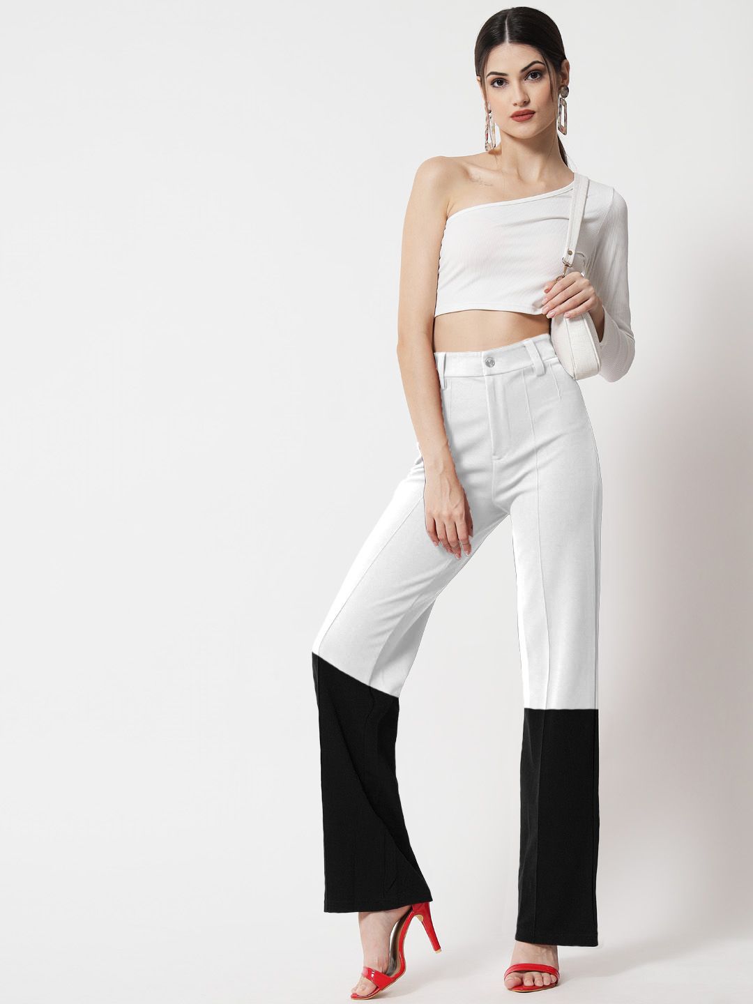 Kotty Women Colourblocked Relaxed Straight Leg Straight Fit High-Rise Easy Wash Trousers