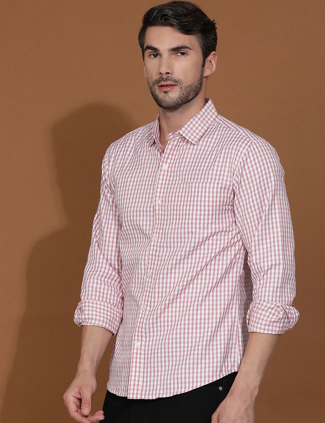 Kotty White & Red New Gingham Checks Printed Spread Collar Casual Shirt