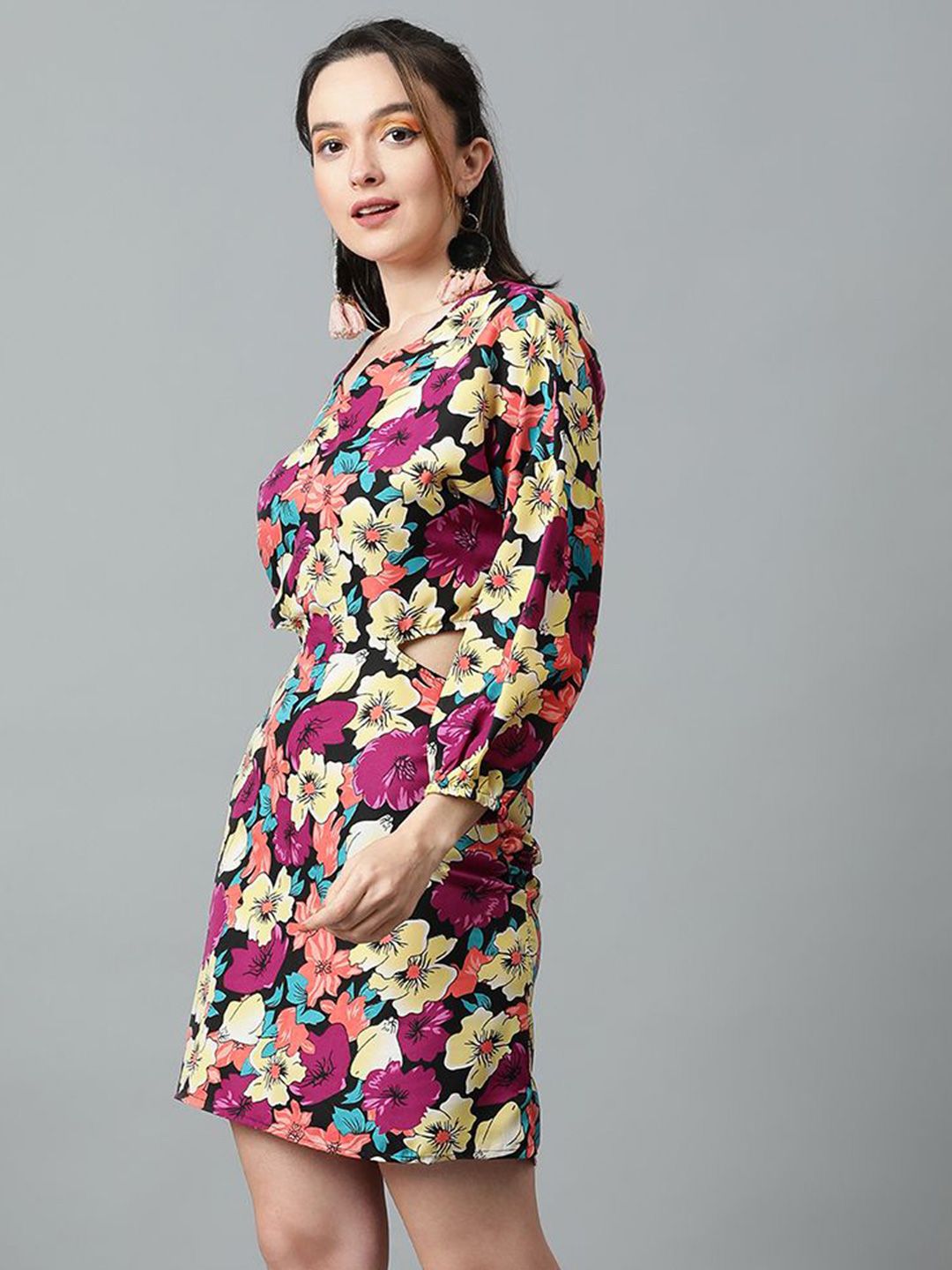 Kotty Floral Printed Cuffed Sleeves Wrap Dress