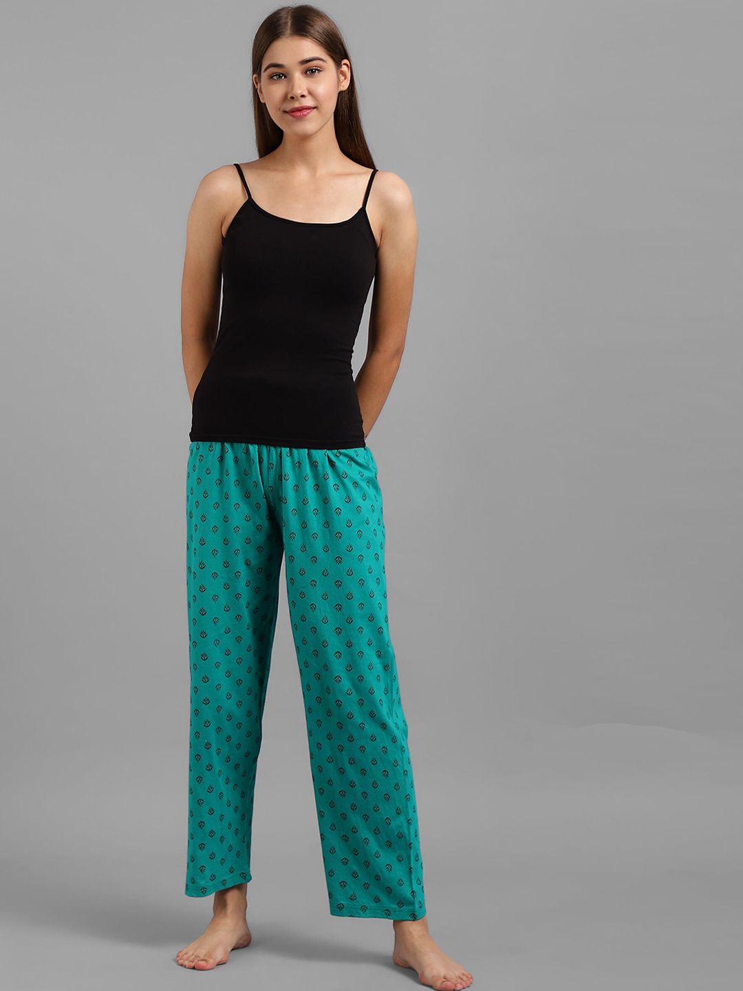 Kotty Women Green Printed Lounge Pants