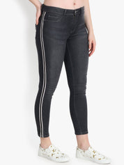 Kotty Women Black Skinny Fit High-Rise Clean Look Jeans
