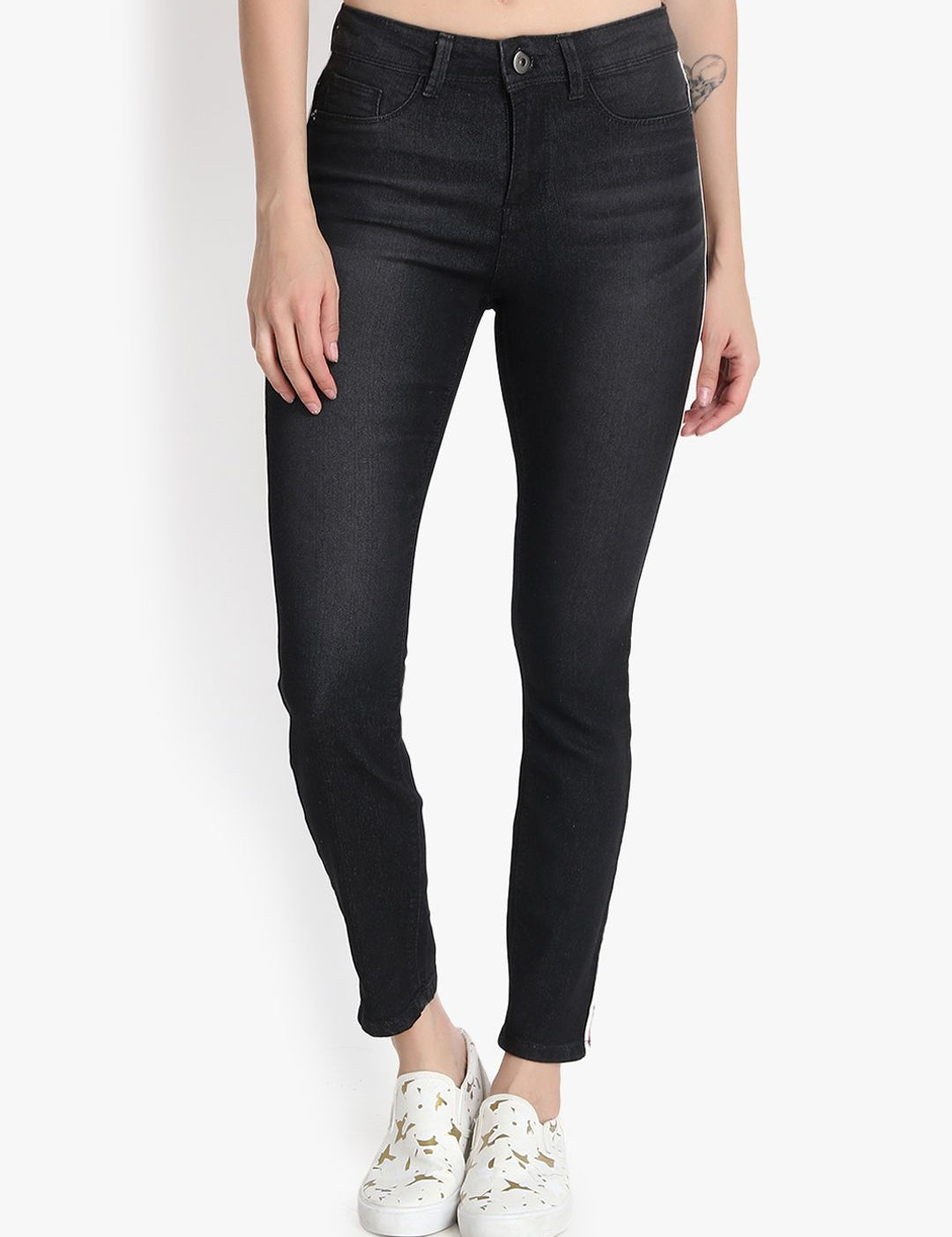 Kotty Women Black Skinny Fit High-Rise Clean Look Stretchable Jeans