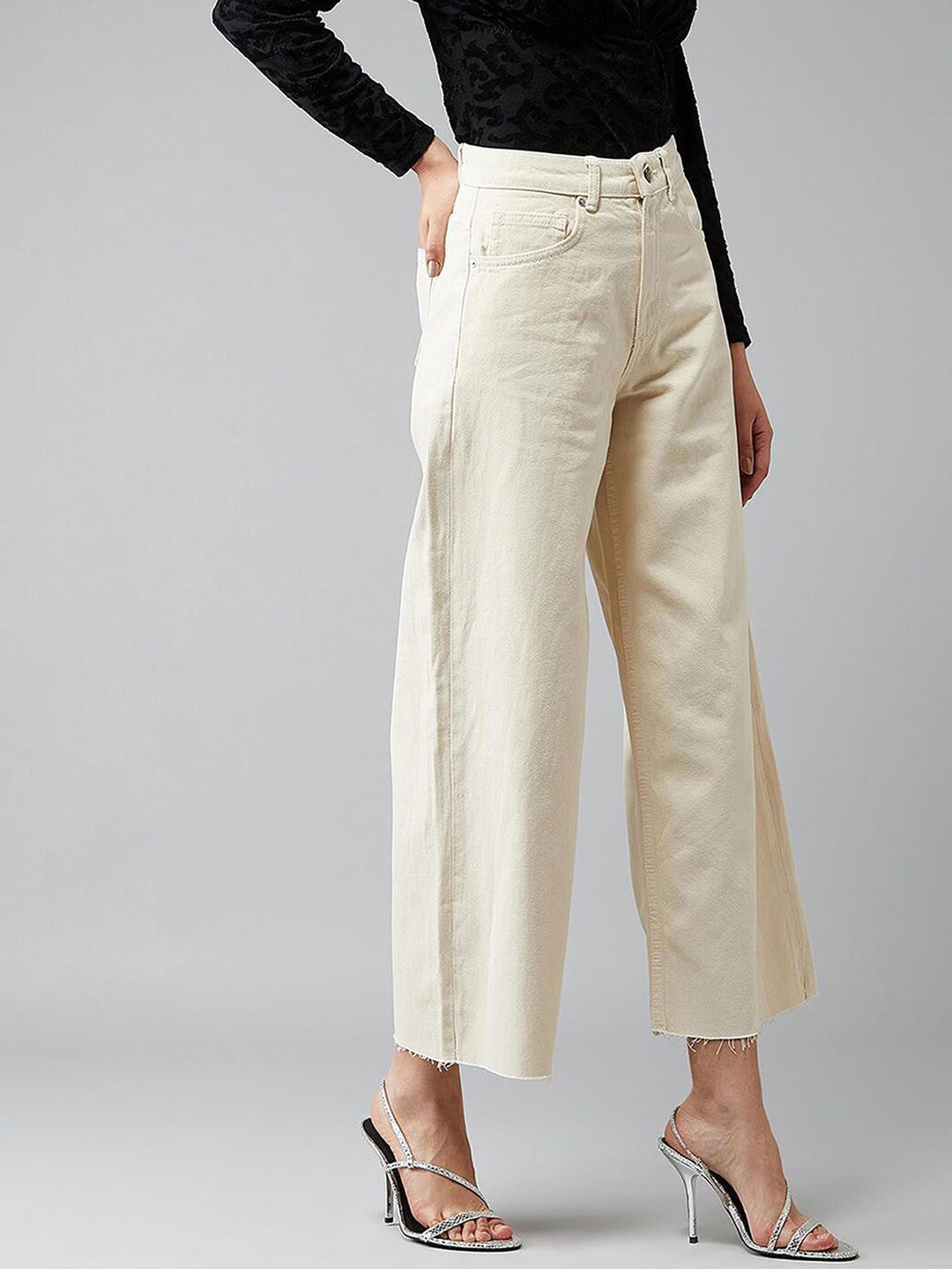 Kotty Women Cream-Coloured Jean Flared High-Rise Stretchable Jeans