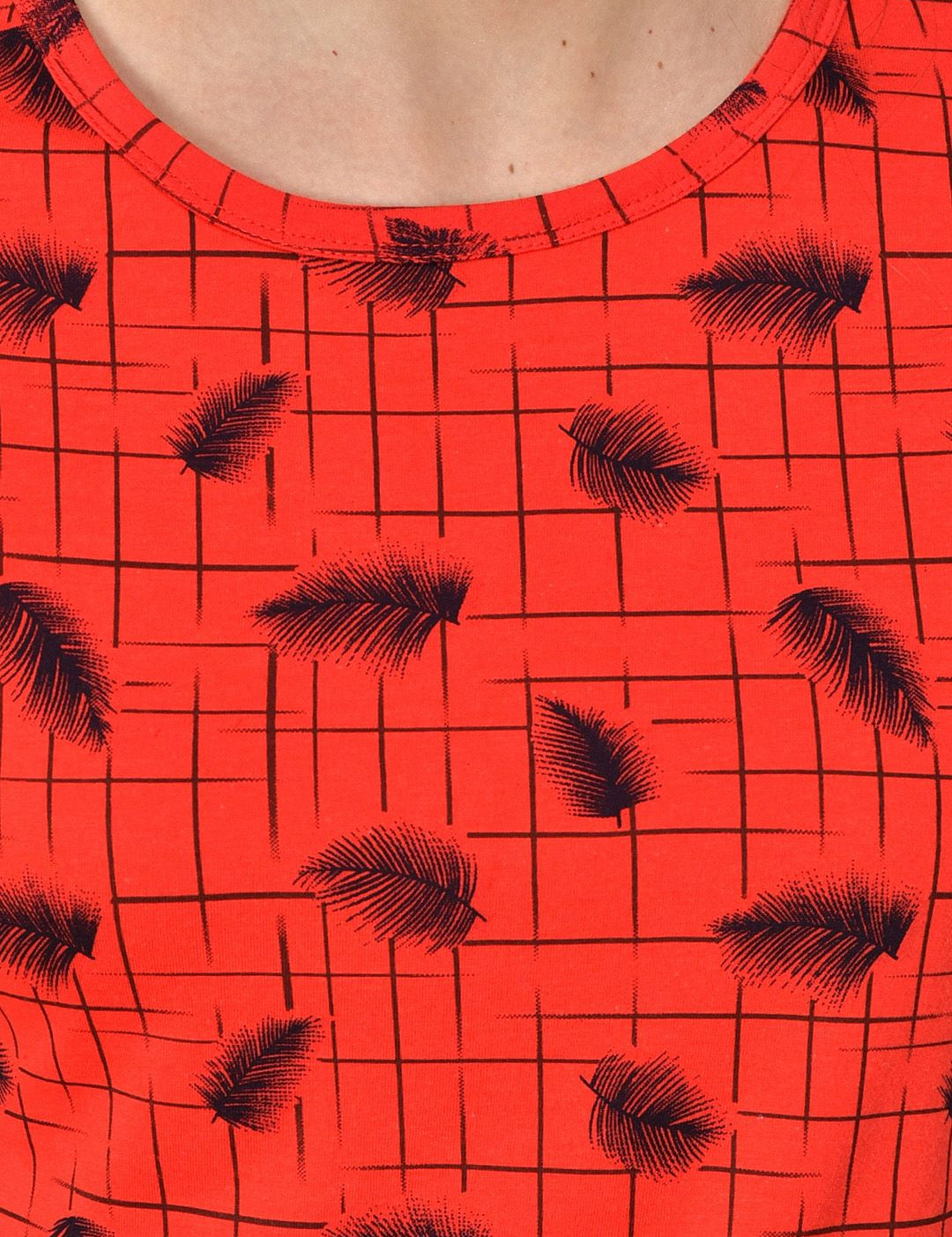 Kotty Women Red & Black Printed Night Suit