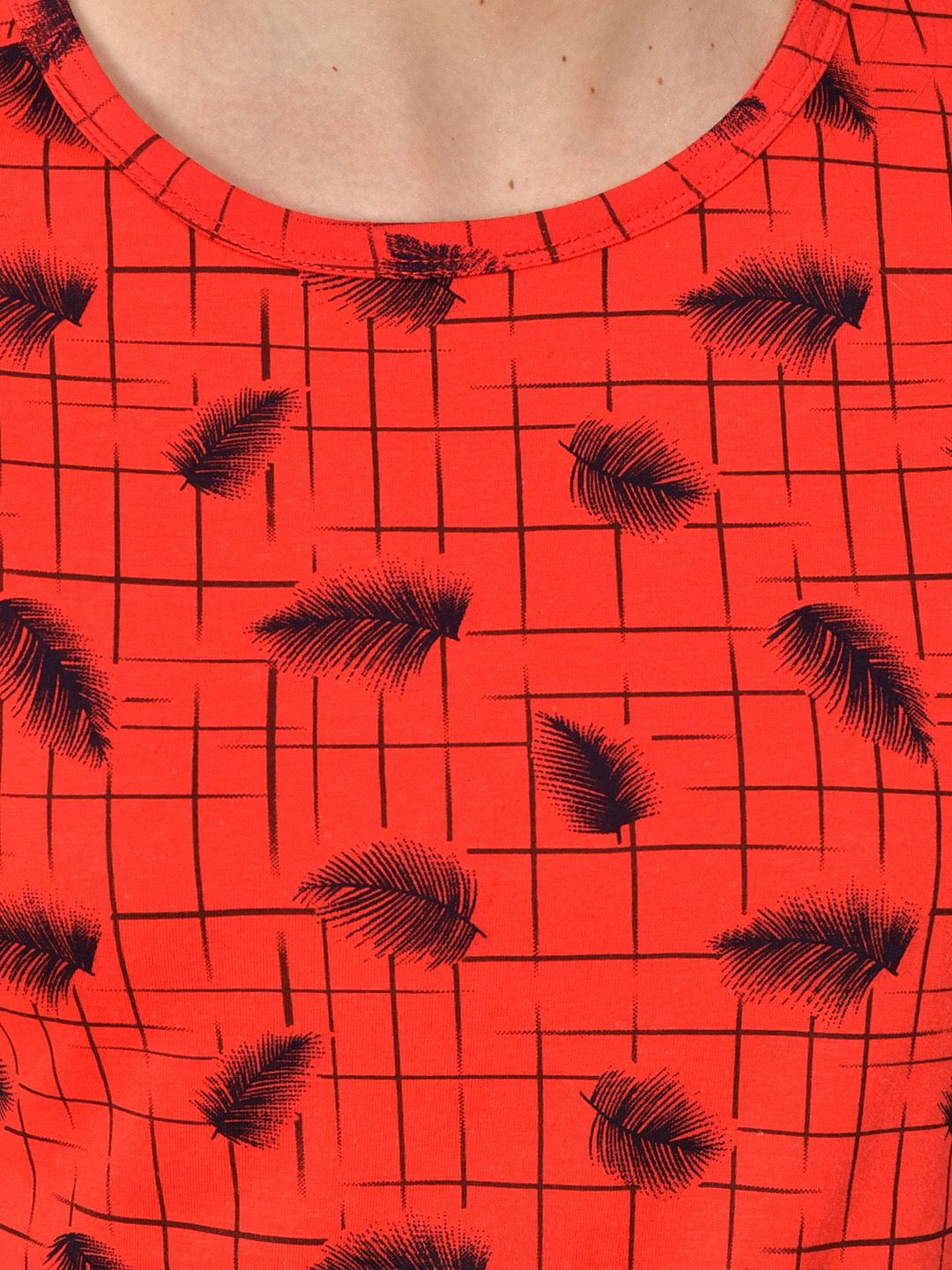 Kotty Women Red & Black Printed Night Suit