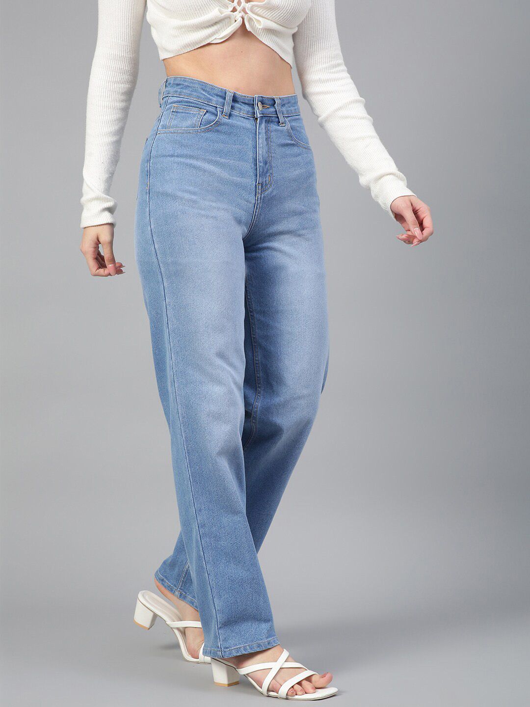 Kotty Women Jean Straight Fit High-Rise Light Fade Stretchable Jeans