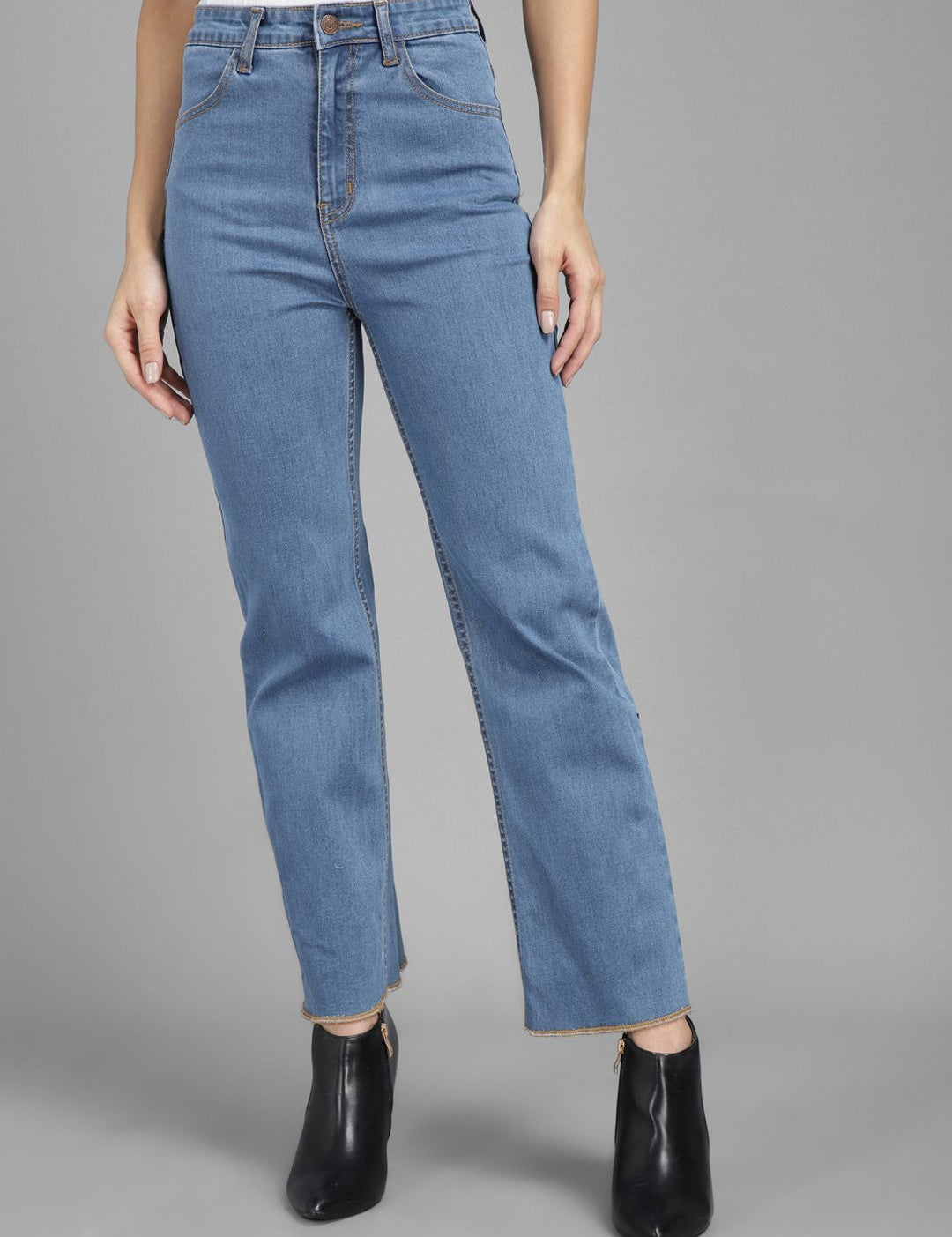 Kotty Women Blue Flared High-Rise Clean Look Jeans