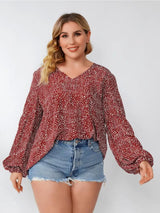 KOTTY Plus Size Abstract Printed Puff Sleeve Crepe Top