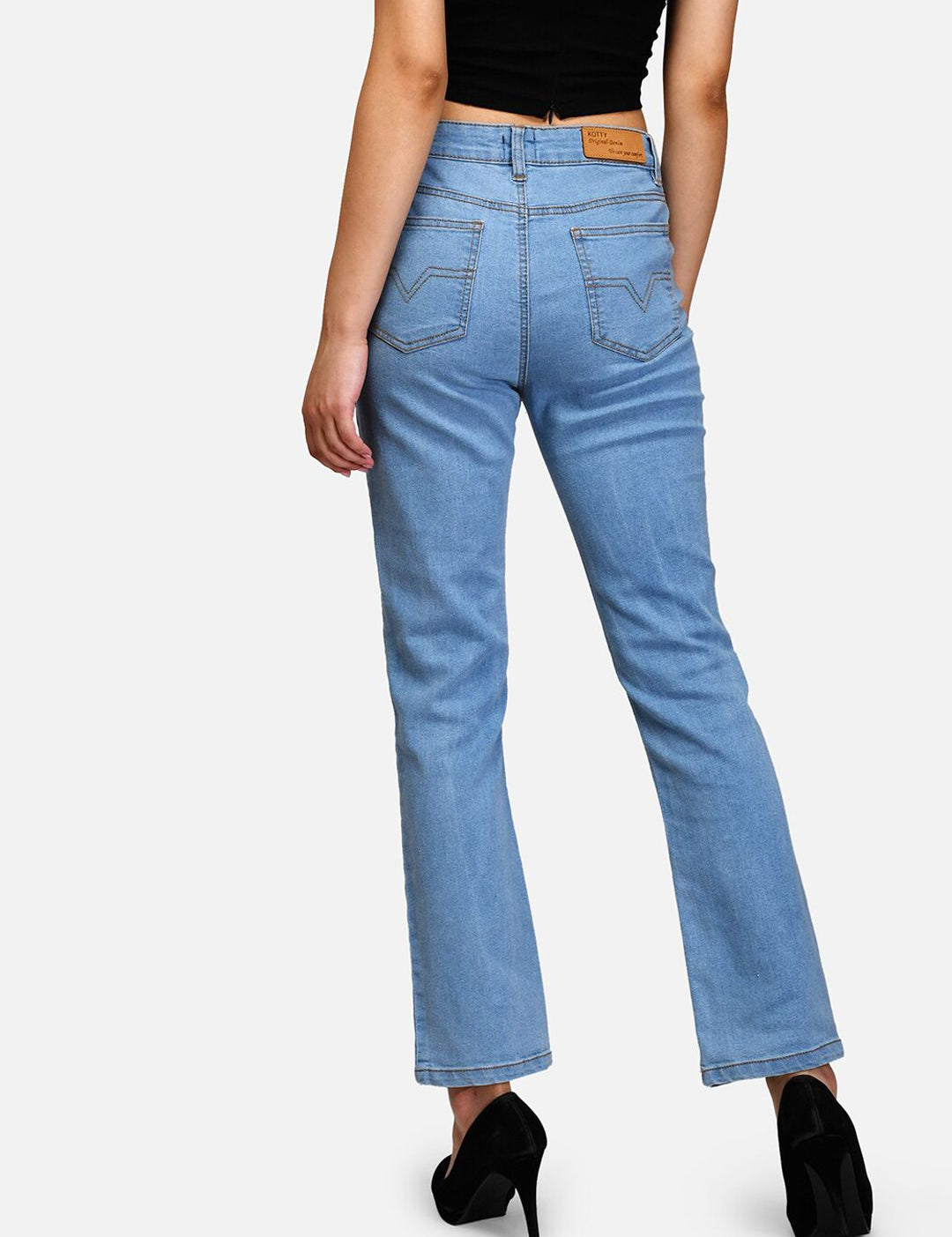 Kotty Women Blue Straight Fit High-Rise Clean Look Jeans