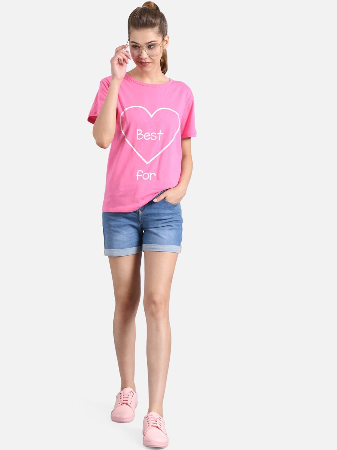 Kotty Women Pink & White Printed Round Neck T-shirt