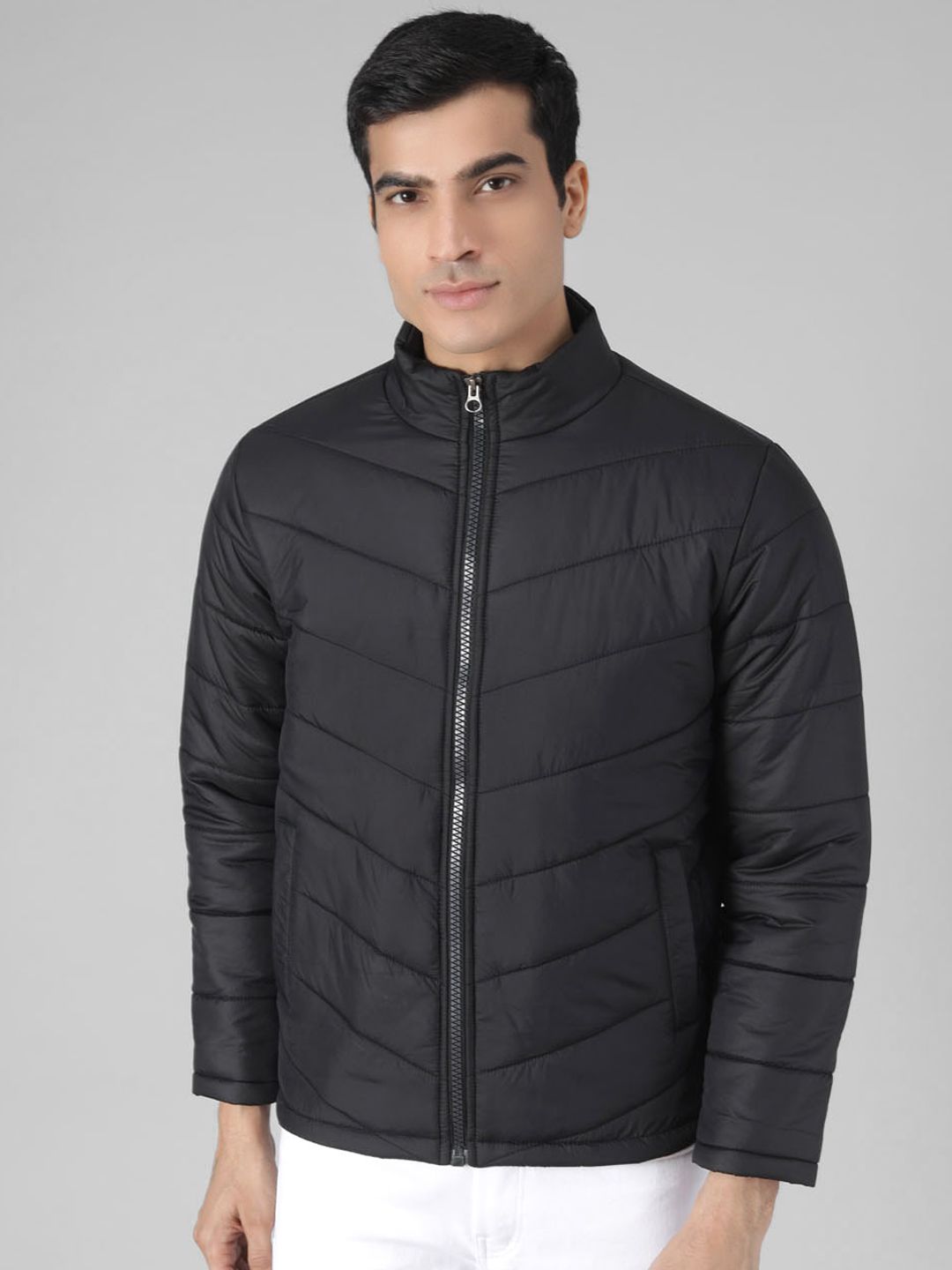Kotty Men Black Solid Puffer Jacket
