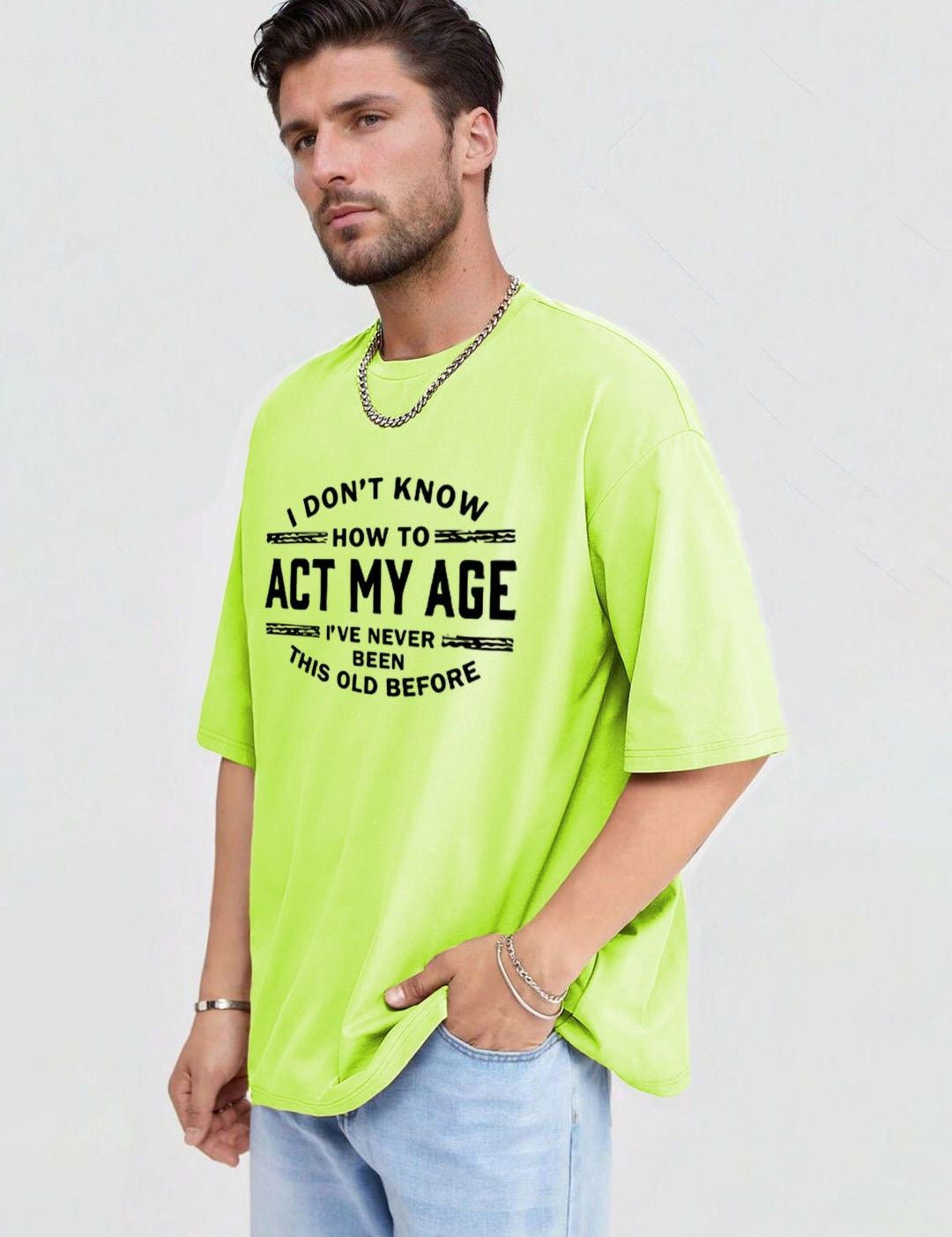 Kotty Men Printed V-Neck Applique T-shirt