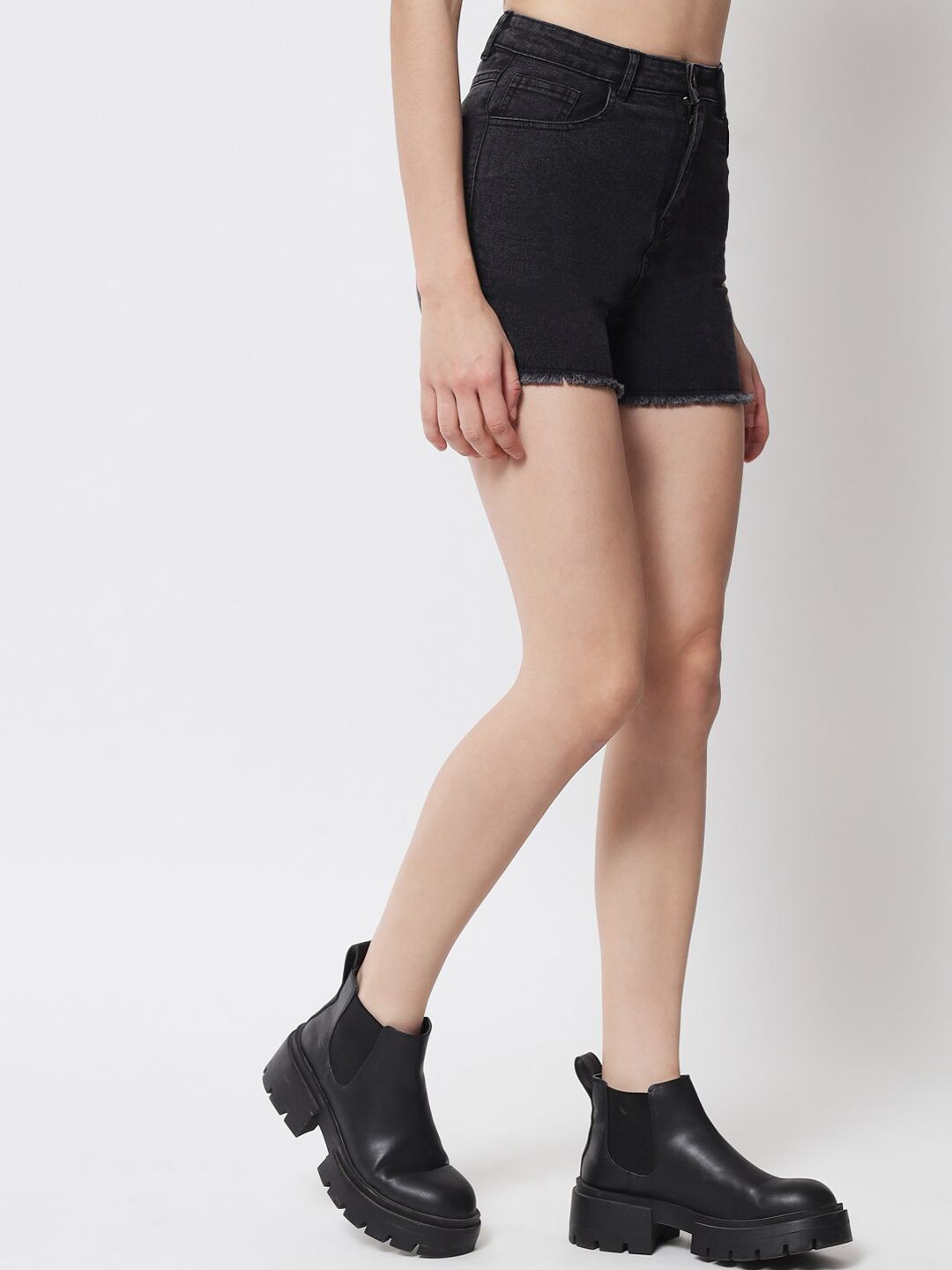 Kotty Women Black High-Rise  Denim Shorts