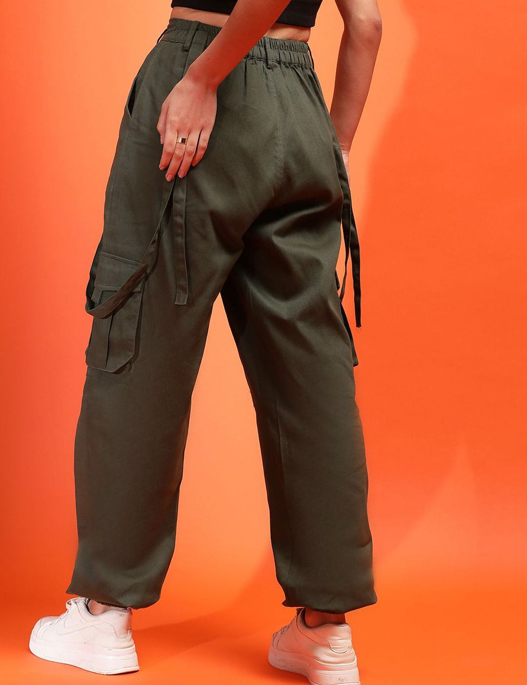 Kotty Women Relaxed High-Rise Easy Wash Joggers Trousers