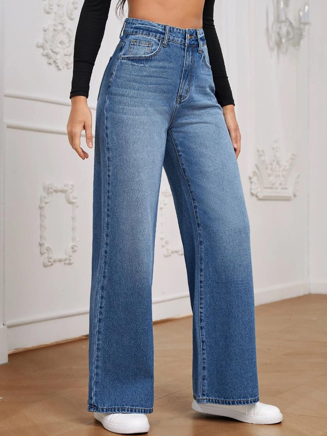 Kotty Women Wide Leg Fit High-Rise Heavy Fade Stretchable Jeans