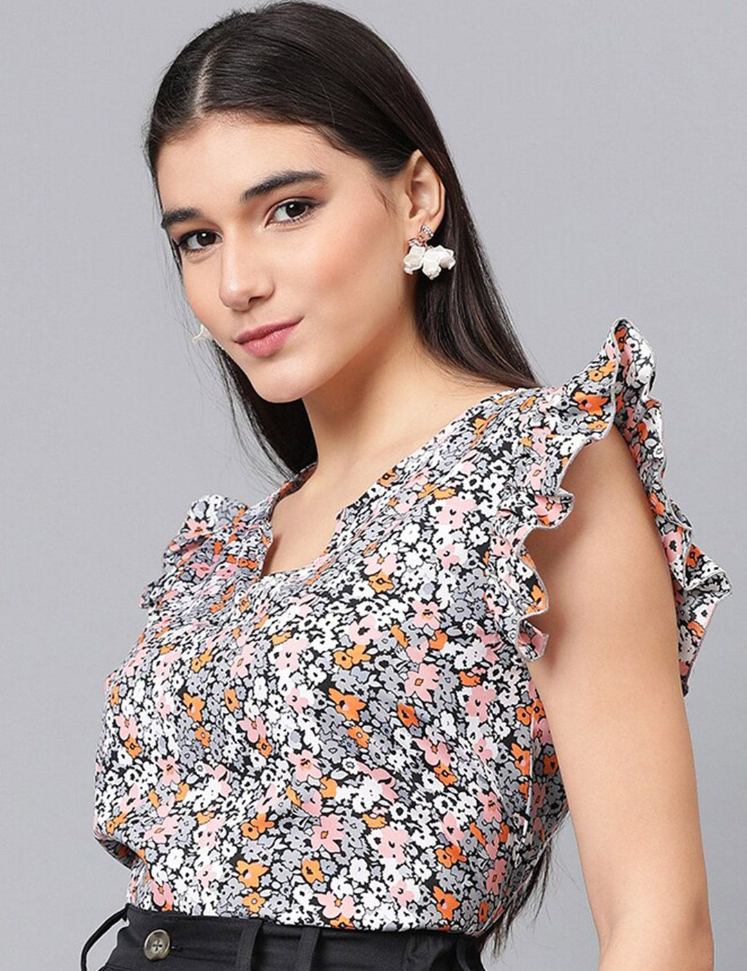 Kotty Floral Printed Flutter Sleeve Crepe Top