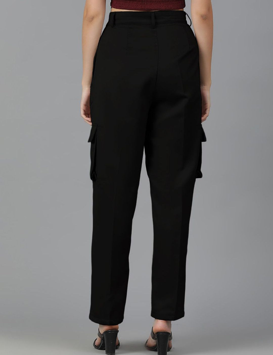 Kotty Women Black Straight Fit High-Rise Pleated Cargos