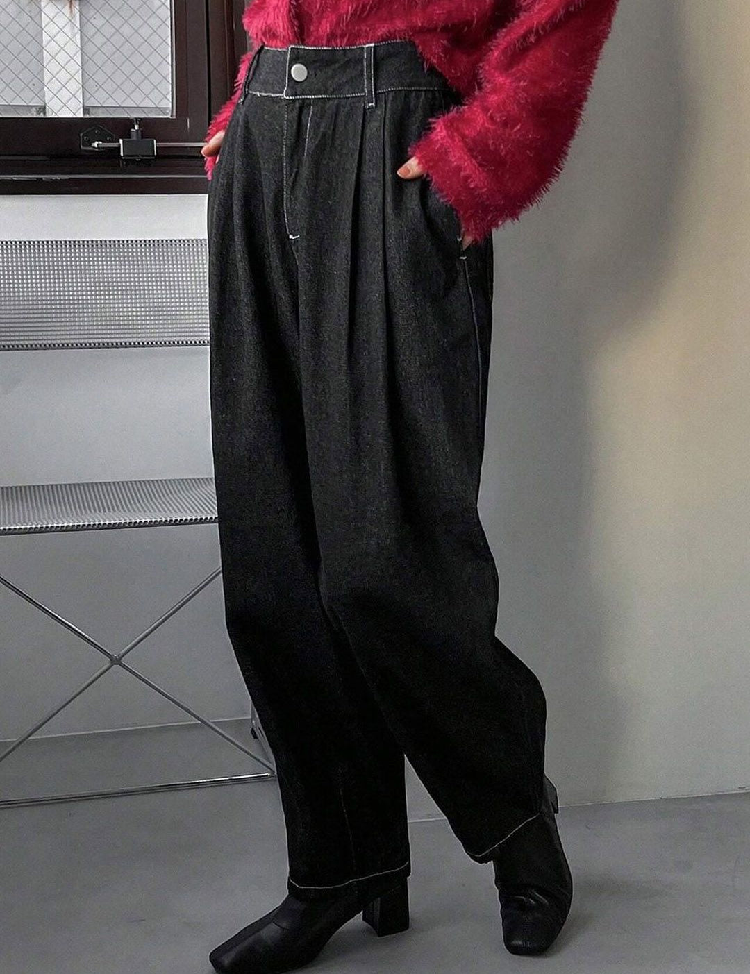 Kotty Women Relaxed Fit Mid-Rise Stretchable Jeans